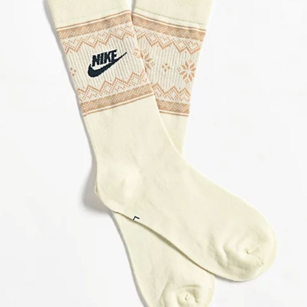 Nike Everyday Essentials Crew Sock- Faire Isle Coconut